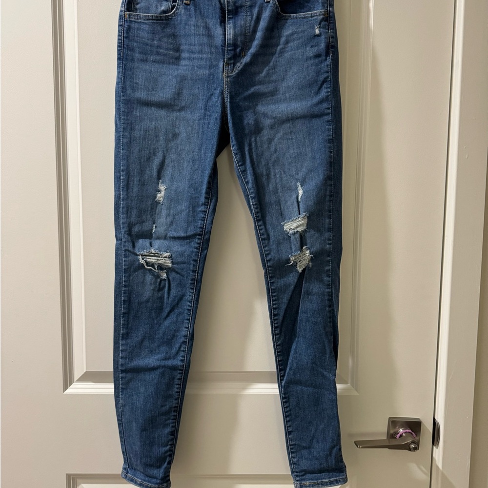 Levi's 720 high rise super skinny Women's Ripped Blue Skinny Jeans